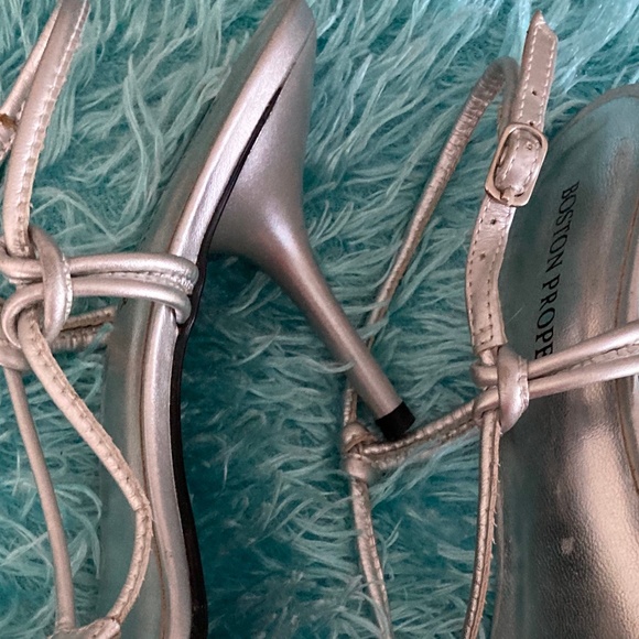 Hand Made in Brazil Thong Sandal w Buckle Strap - Picture 7 of 12